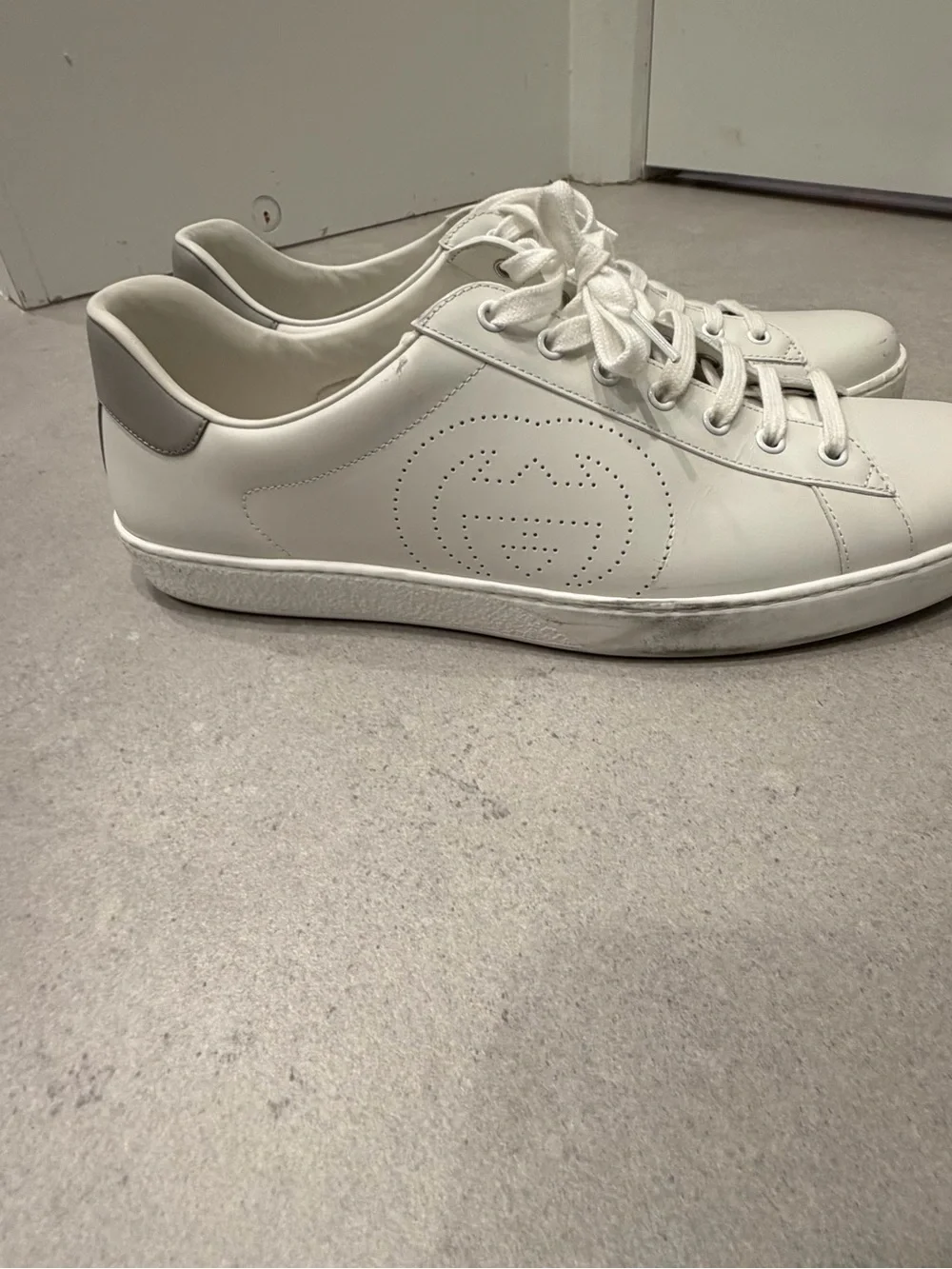 Gucci White Leather Perforated GG Logo Sneakers